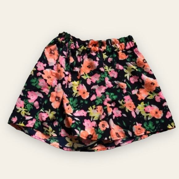 Nordstrom Soprano Black & Multicolor Floral Print Lightweight Shorts - Picture 1 of 5